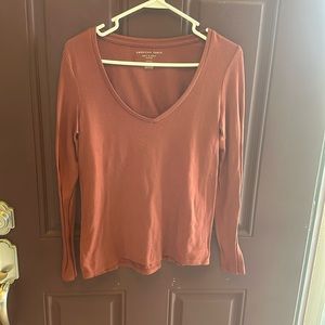 Women’s long sleeve top size small